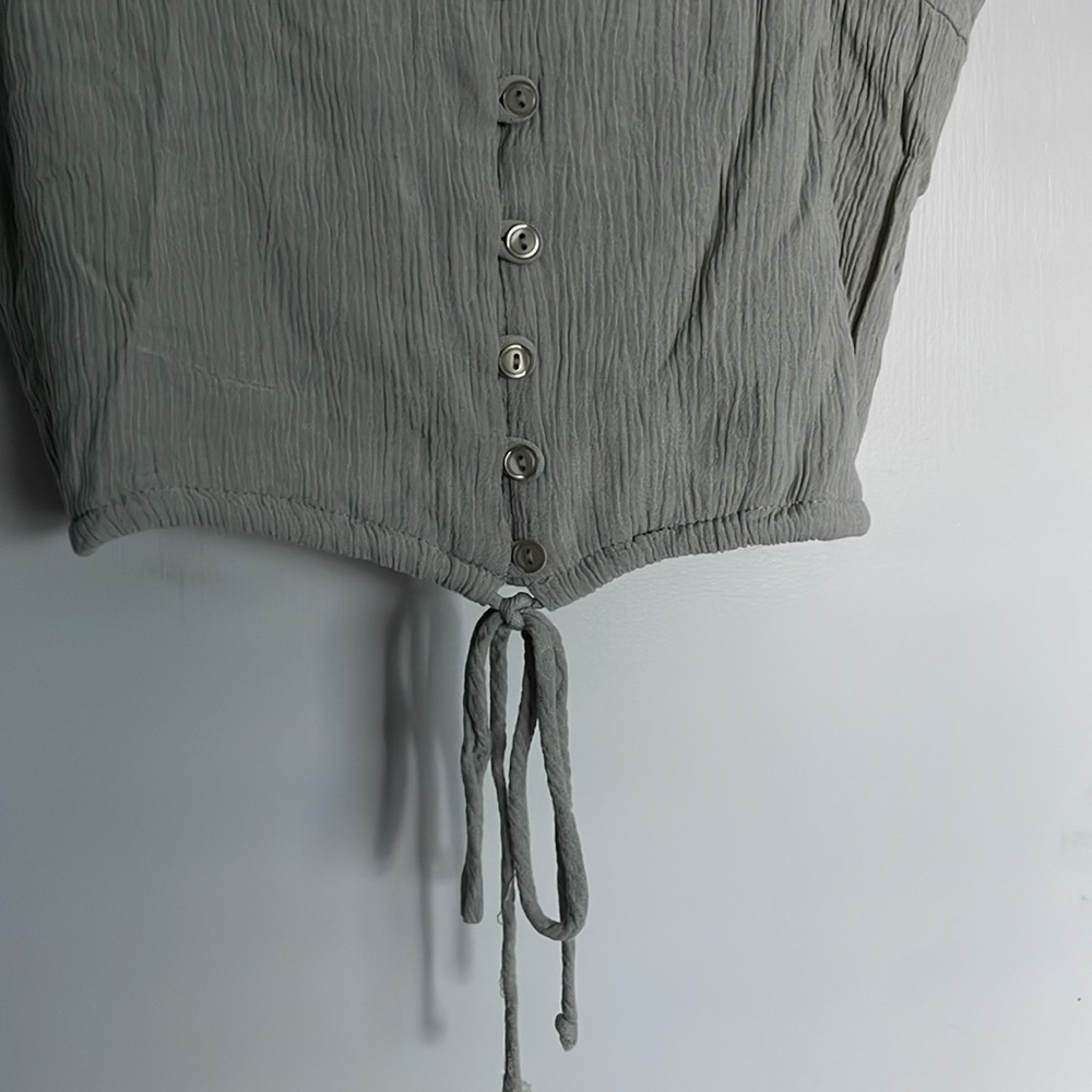 Lulus Cropped Tank Small - Picture 2 of 3